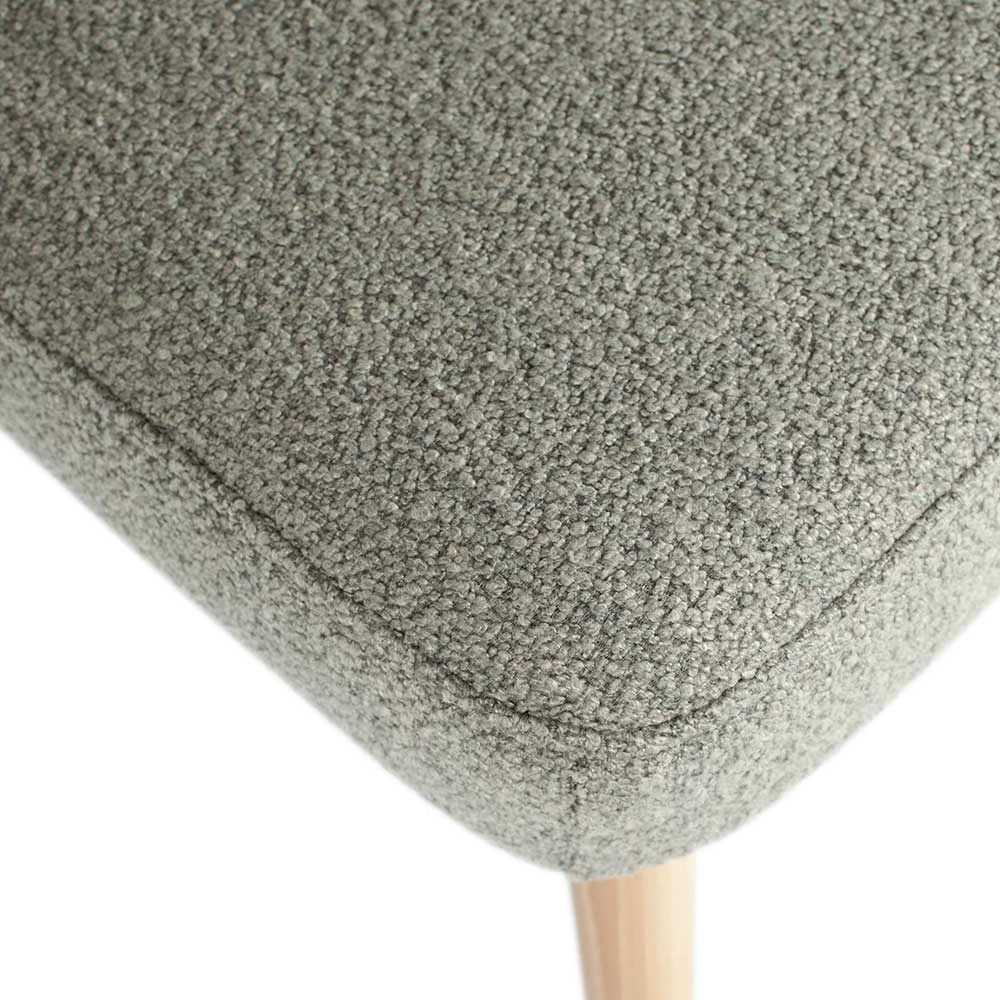 Boucle Stühle in Grau - Biena (2er Set) Boucle Stühle In Grau - Biena (2er Set) -Dariana shop boucle stuehle in grau mit holzbeinen in natur biena 06