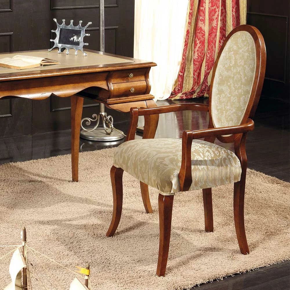 Medaillonstuhl mit Armlehnen - Motiz Medaillonstuhl Mit Armlehnen - Motiz -Dariana shop medaillonstuhl mit armlehnen in beige stoff holz in nussbaum motiz 01