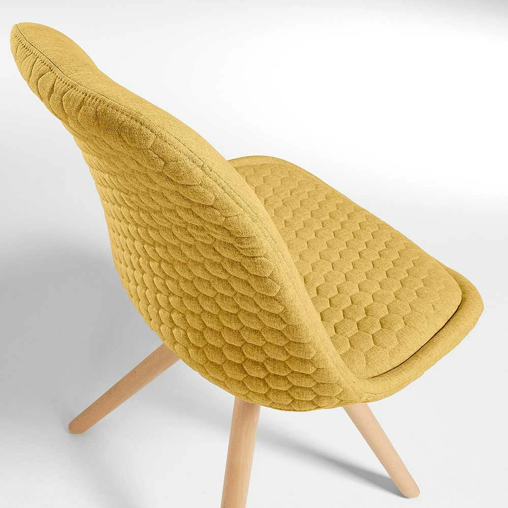 Stoff Schalenstühle in Gelb - Seventy (4er Set) Stoff Schalenstühle In Gelb - Seventy (4er Set) -Dariana shop stoff schalenstuehle in gelb mit buche gestell seventy 02